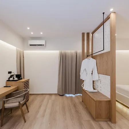 Evexia Boutique & 4*