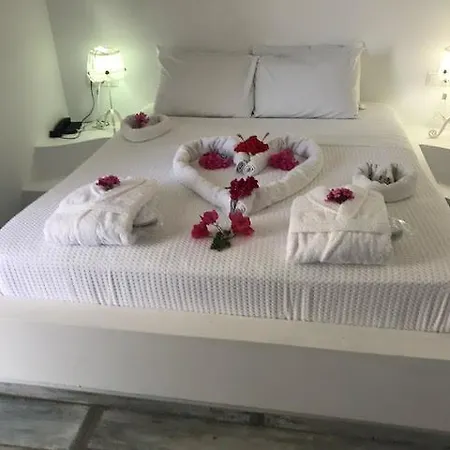 Evexia Boutique & 4* Agia Marina (Crete)