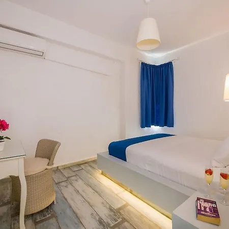 Hotel Evexia Boutique & 4*